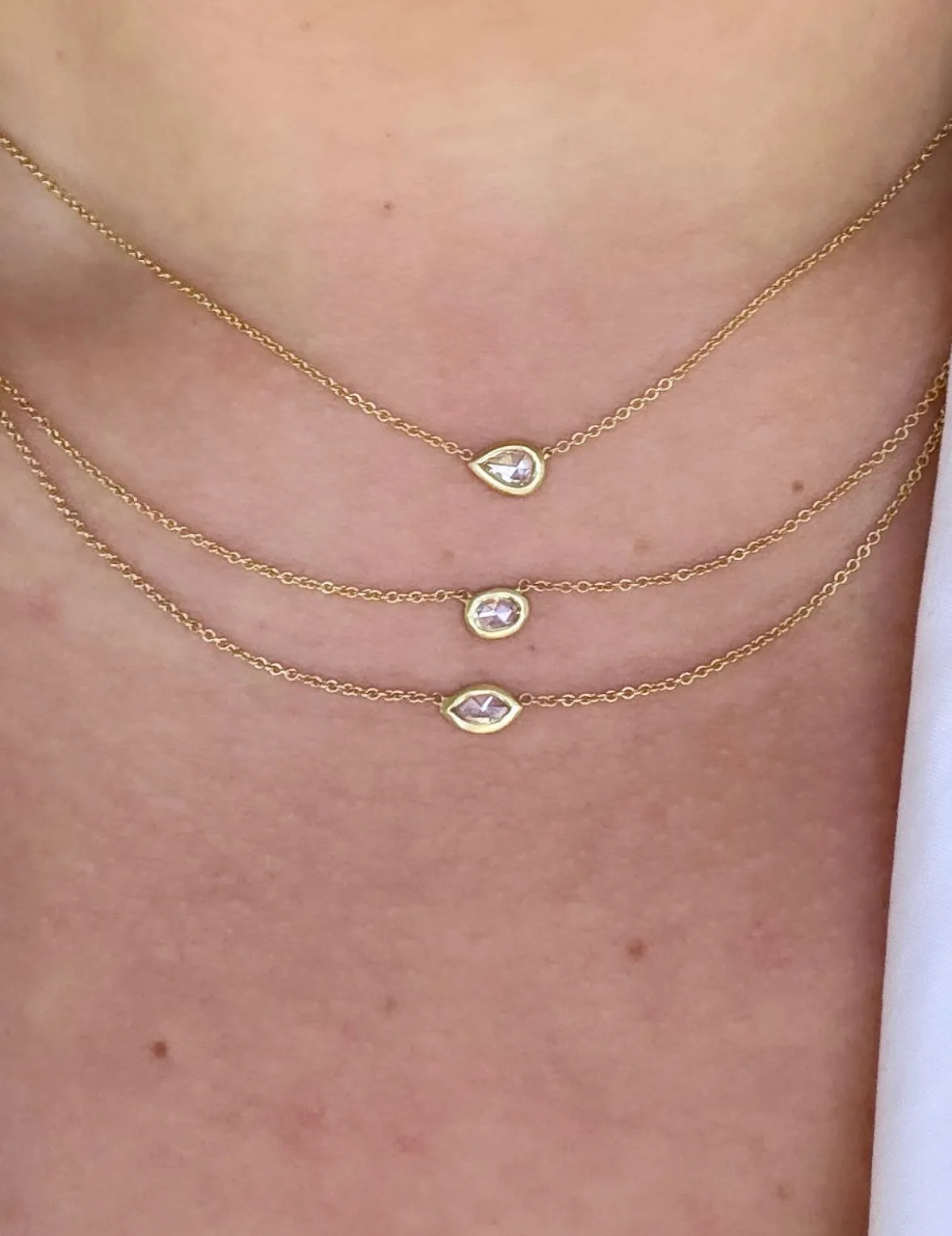18 Karat Gold Rose Cut Oval Diamond Necklace