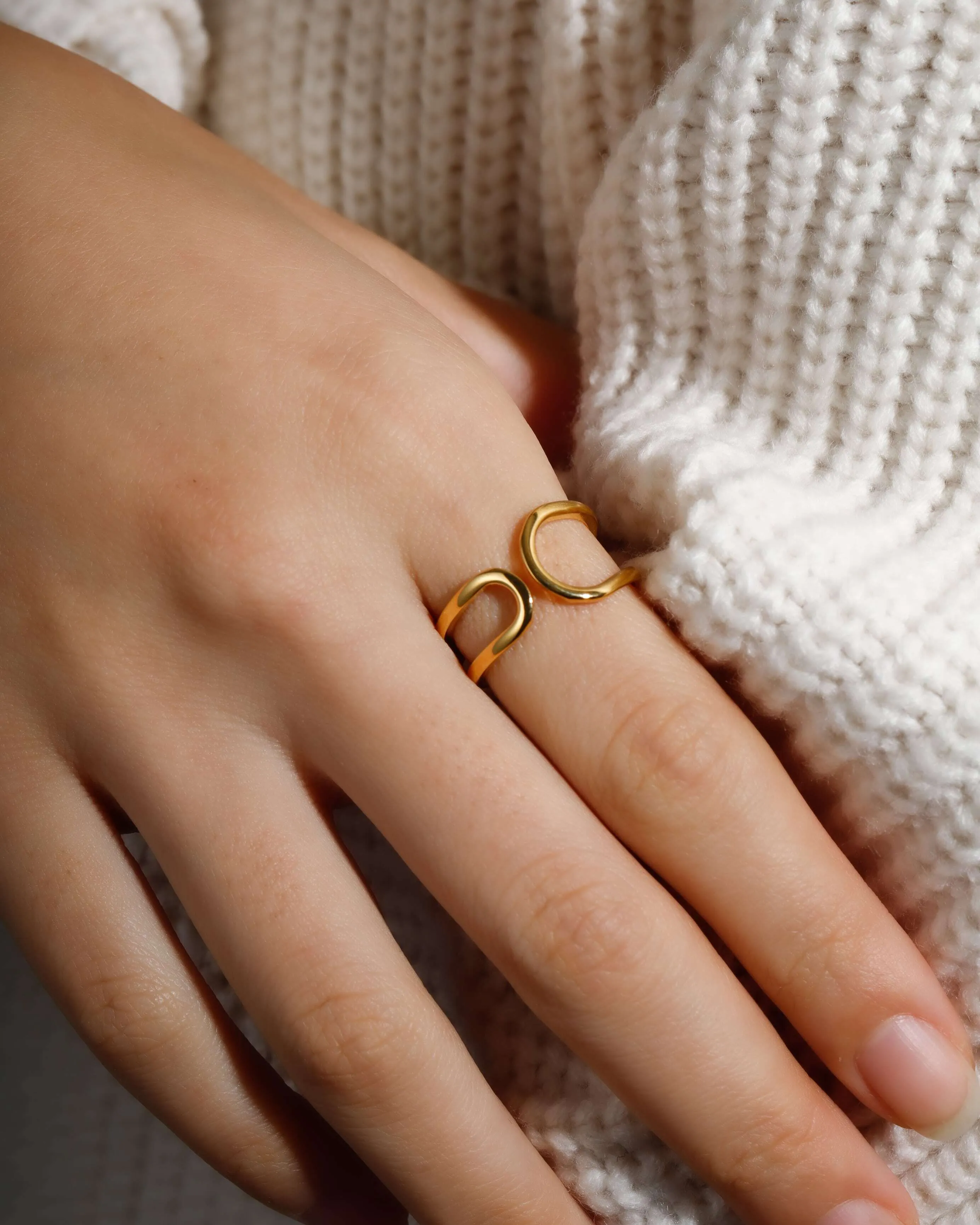 Crown ring